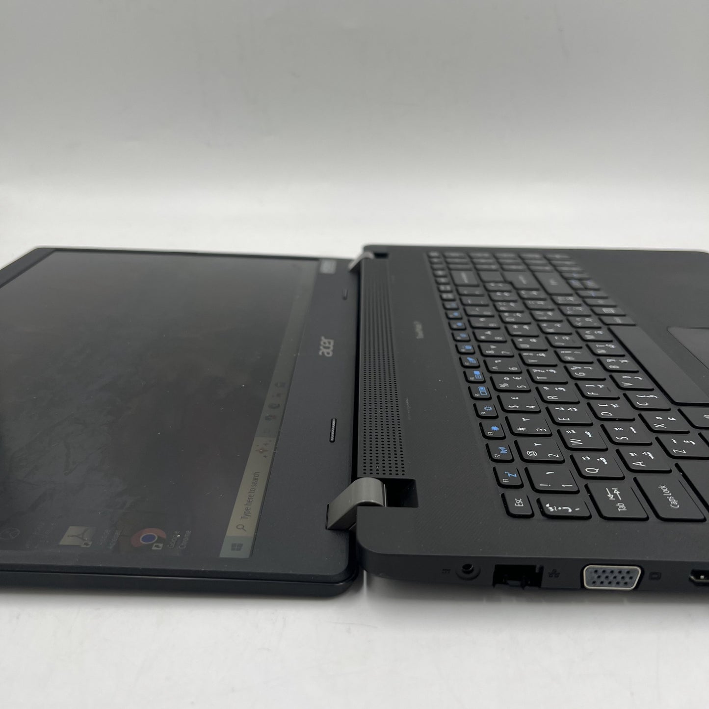 Used Laptop Acer TravelMate P215